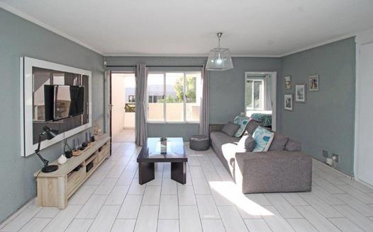 2 Bedroom Apartment / Flat for sale in Marais Steyn Park