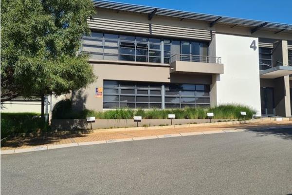 Office Block for Rental
TO RENT: Office Space Available in Bedfordview

Office space ...