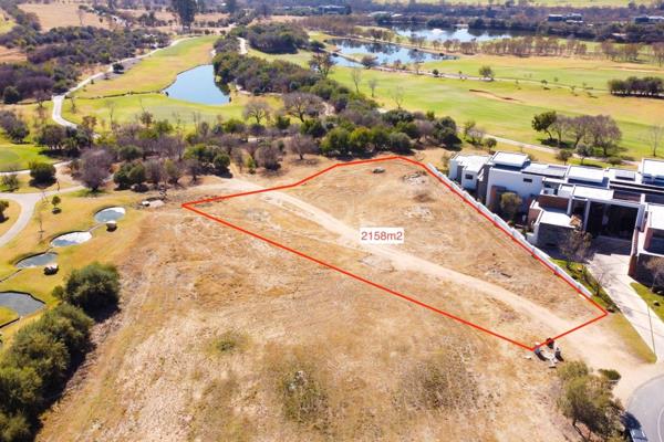 Presenting an exceptional opportunity to own a prime 2158m&#178; vacant stand in the prestigious Steyn City. This north-facing ...