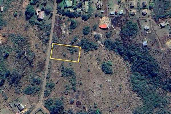 Suggested Opening Bid: R940 000

Land Size: 3000m2

Discover this magnificent piece of land where you can build your dream home ...