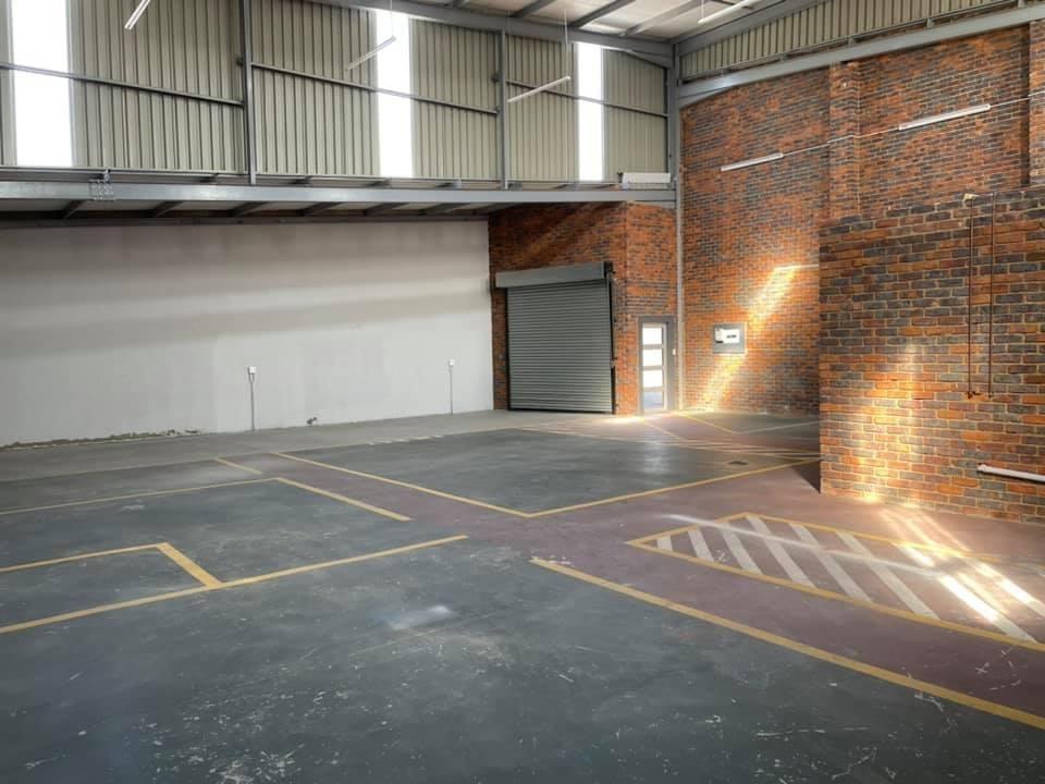 Commercial property to rent in Trichardt - P24-114643665