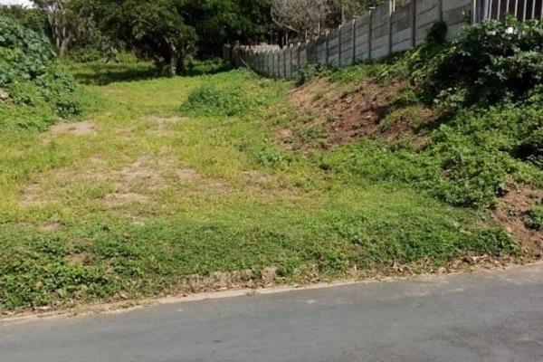 Discover this premium vacant land, perfectly zoned for residential purposes and strategically located near the beach. Positioned ...