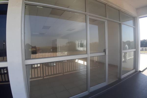 Open office to let on the first floor of a small shopping area. Next to popular Fuel station in a busy neighborhood. Down stairs is a ...