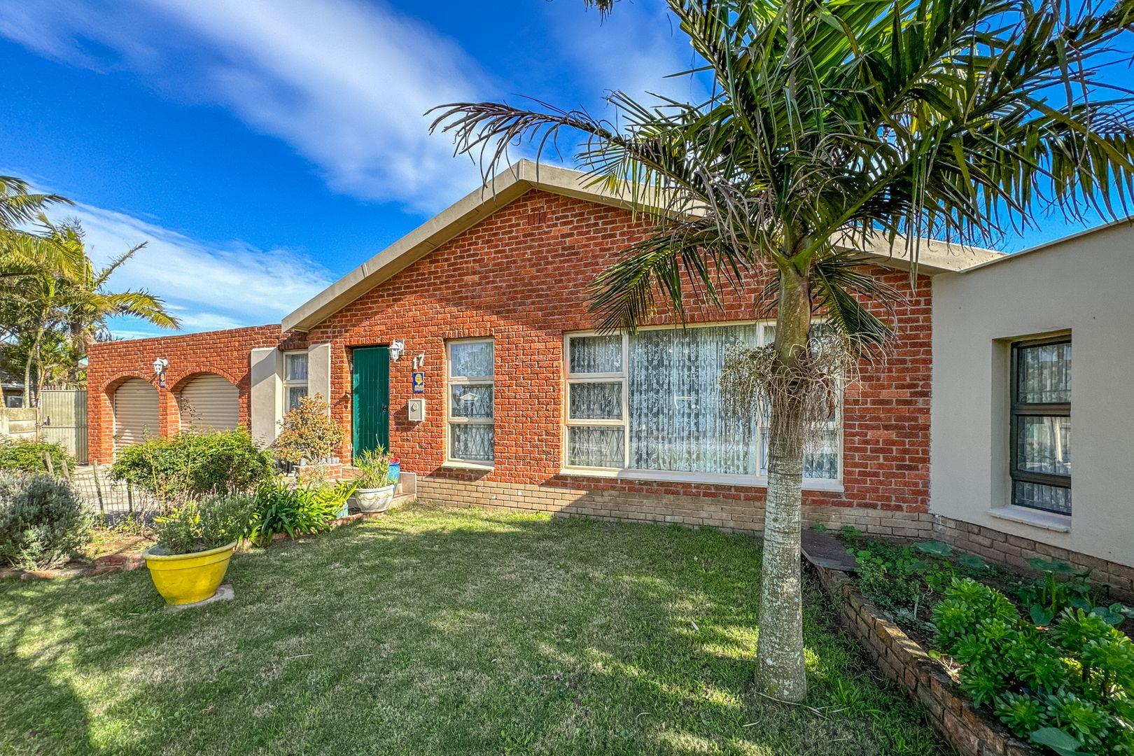 4 Bedroom House for sale in Rowallan Park P24114648195