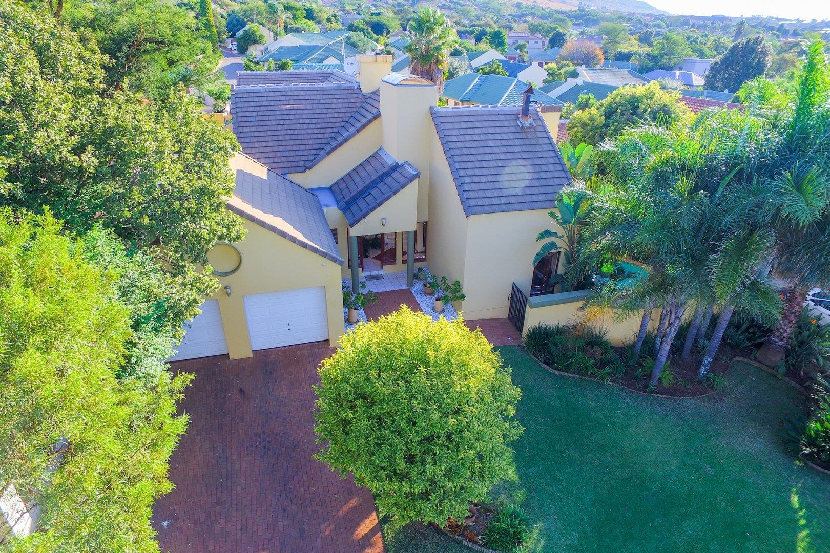 3 Bedroom House to rent in Featherbrooke Estate P24114649790