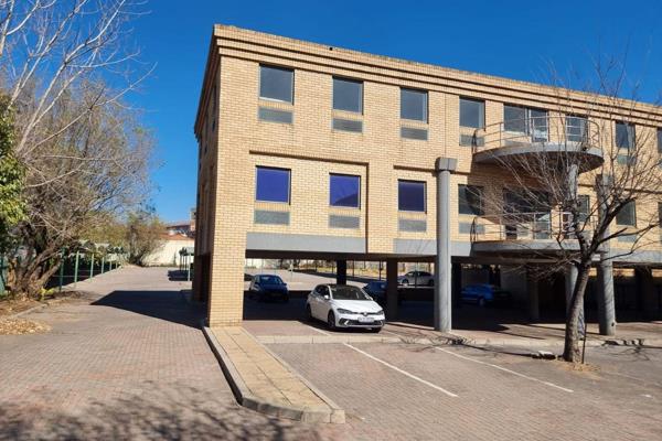 Welcome to 11 Pioneer Rd, Kleinfontein, Benoni—a versatile commercial property perfect ...