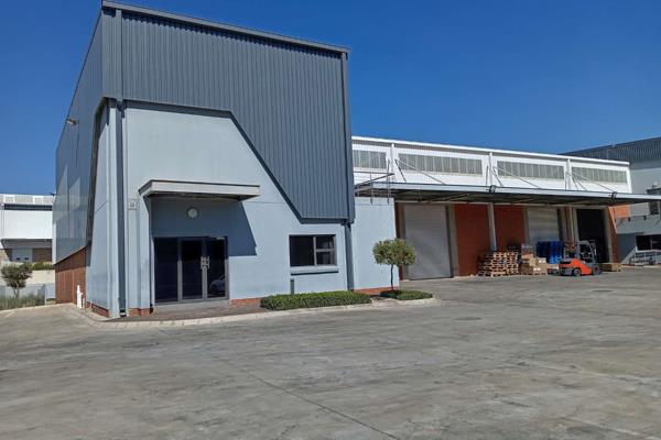 859m&#178; Warehouse To Let, Longlake. Fantastic opportunity to lease an expansive ...