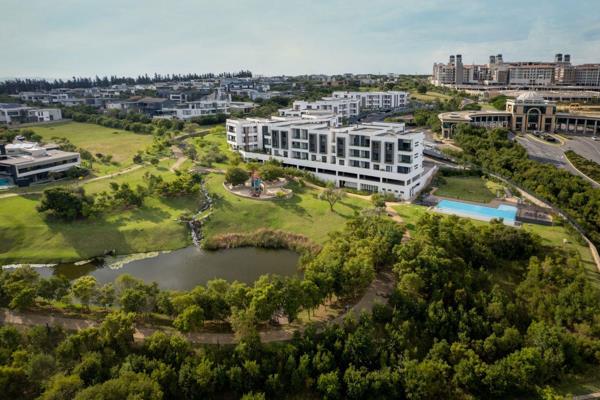 Welcome to 104 On Creek, an exquisite 131sqm 3-bed, 3-bath apartment in the prestigious Steyn City. Featuring vinyl flooring, double ...