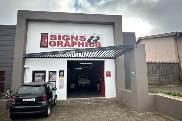 VREDENBURG - VREDENBURG

Warehouse with Office space to Rent. Maximizing Property Potential.
 This property is well located centrally ...