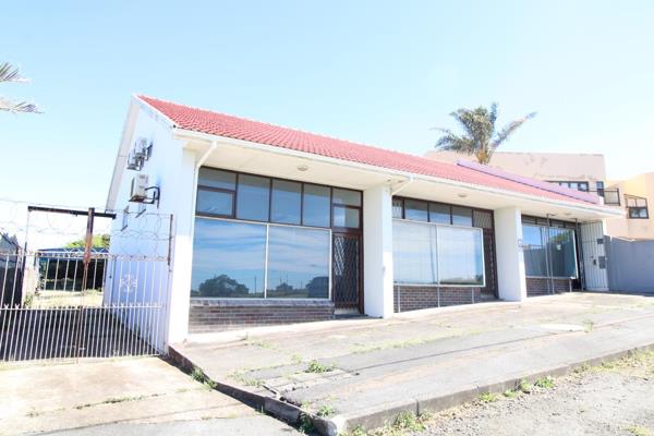 Prime commercial property in Sunnyridge, ideally situated in Business Zone 1, offering ...