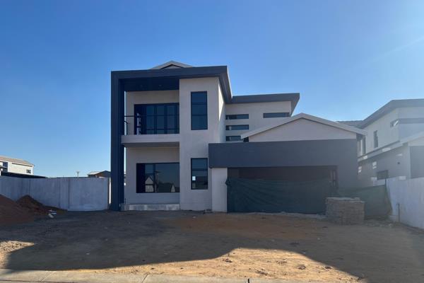 Brand New Modern House for Sale in Six Fountains Feature;

Welcome to this exquisite 4-bedroom house located in the prestigious Six ...