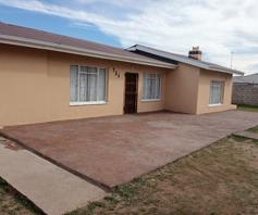 House for sale in Ezibeleni