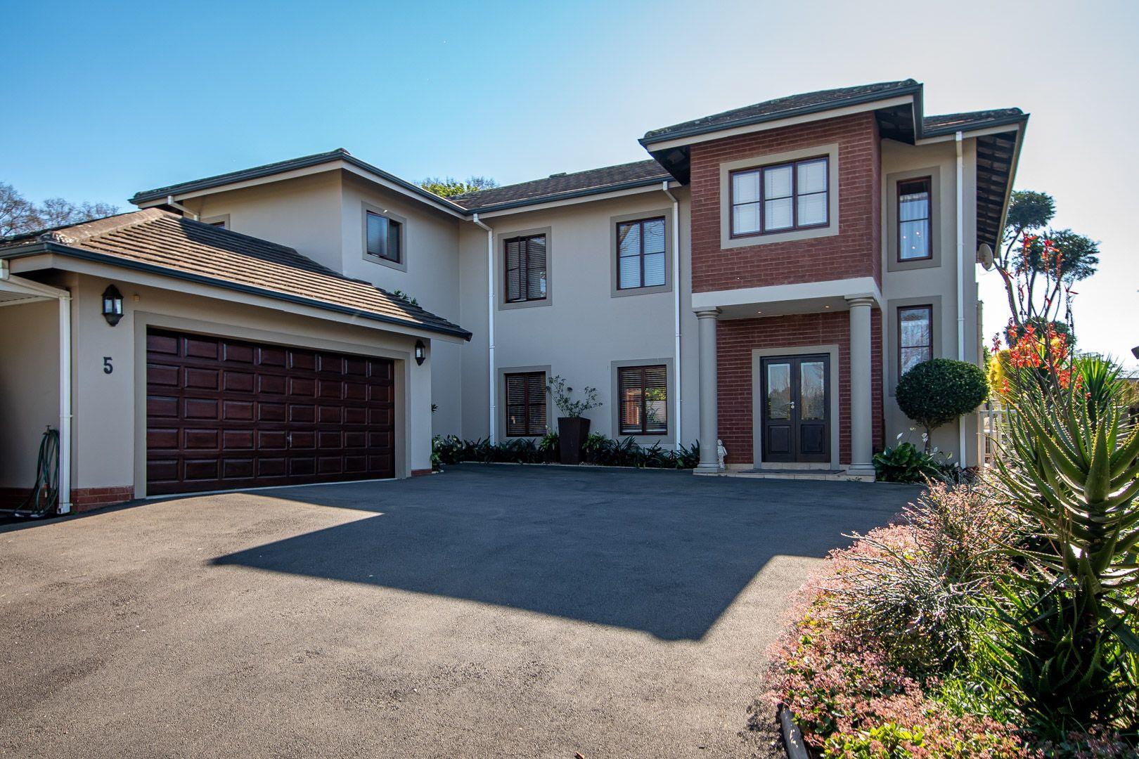 Houses for sale in Hillcrest Hillcrest Property