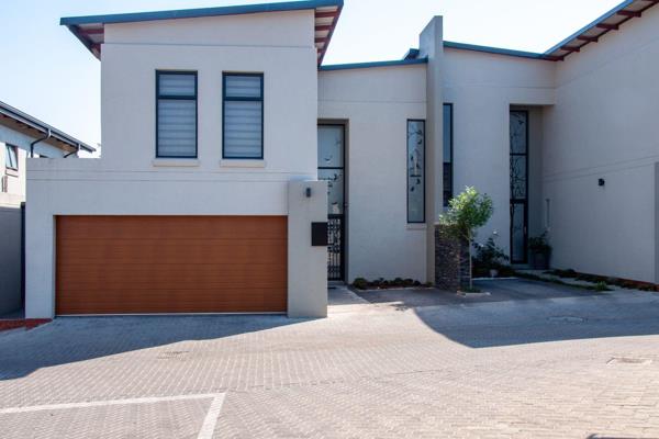 Inviting Serious buyers to View and Negotiate from R 3 150 000 

Welcome to your dream home!
 
This modern 4-bedroom house has been ...