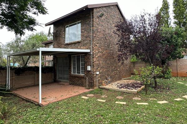 Calling investors!!!  This two bedroom one bathroom duplex townhouse in Noordwyk ...