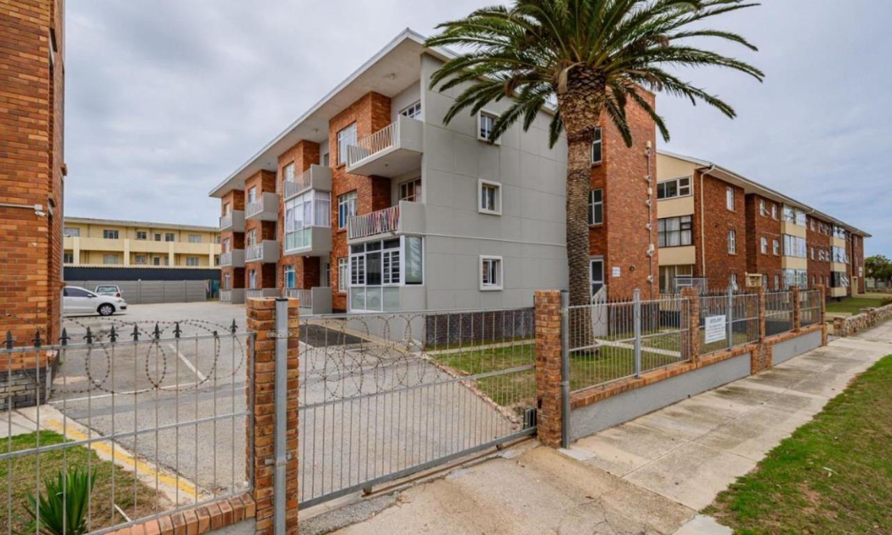 Parsons Hill Property Apartments / flats for sale in Parsons Hill