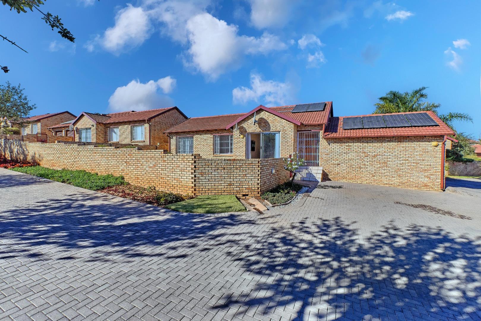 Kyalami Hills Property Property and houses for sale in Kyalami Hills