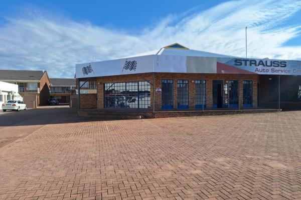 Premises to let situated in a prime location next to the N12. Well established anchor ...