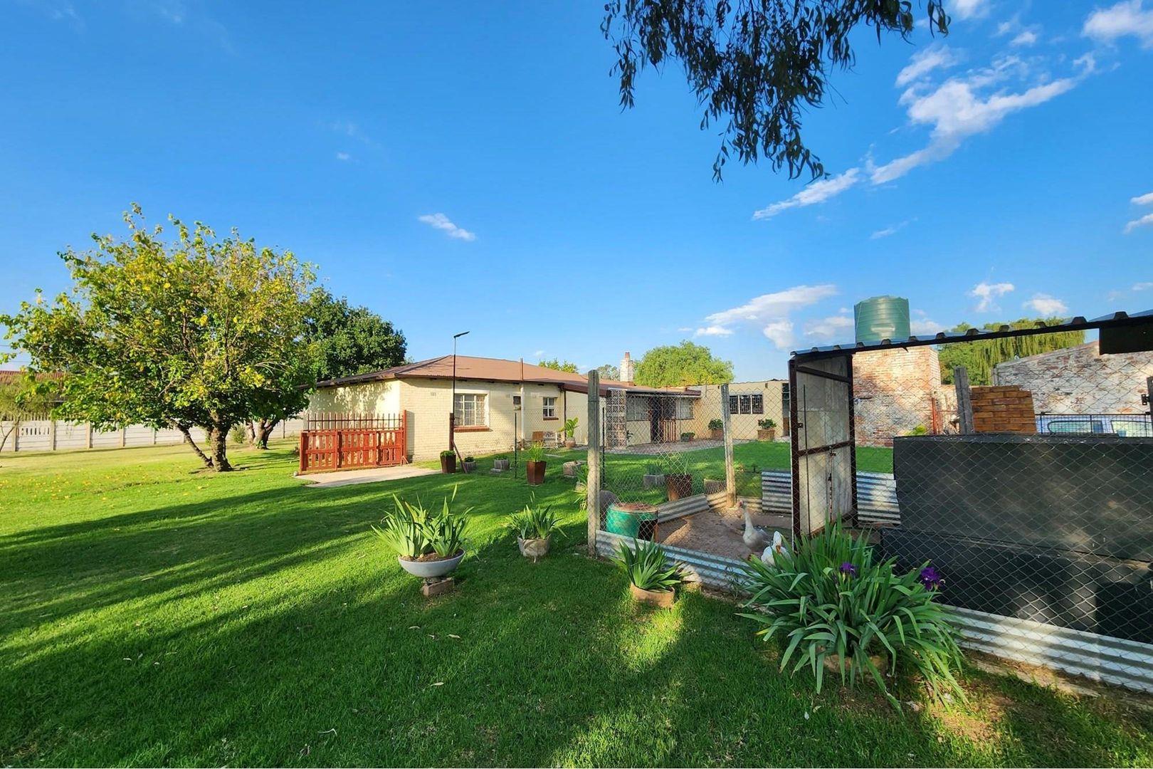 Farm for sale in Vischkuil P24114661726