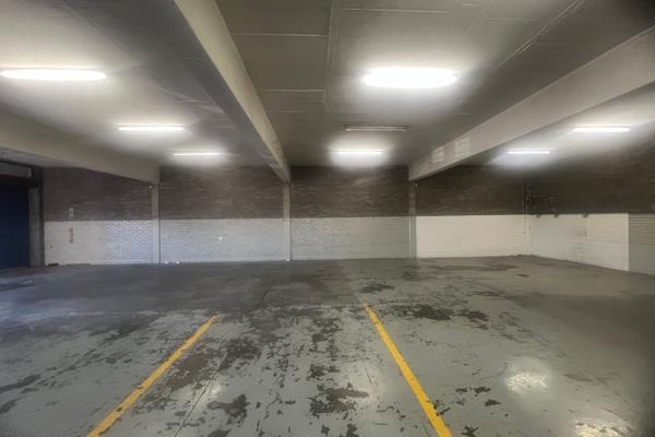 Situated  in the bustling industrial area of Kyalami, this warehouse offers an ...