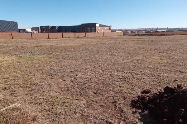 Property Details:

Size: 5,139 m&#178;
Location: Strategically located near a major factory in Secunda, offering unparalleled access ...