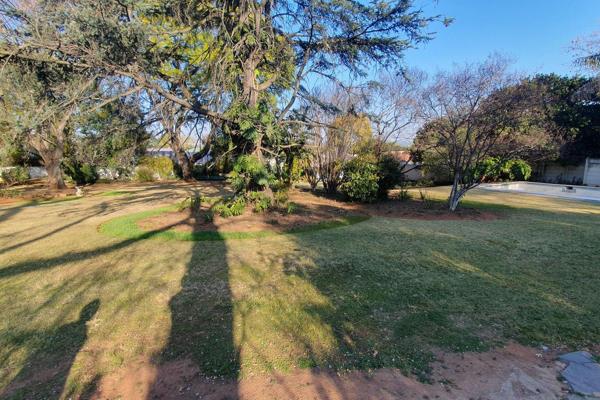 This vacant land is located in a sought after part of Bryanston close to St Stithians and Bryanston High School, Shopping Centres and ...