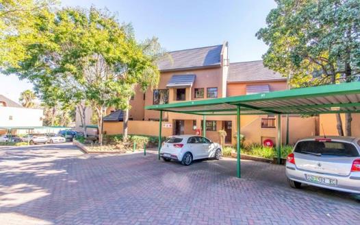 2 Bedroom Apartment / Flat for sale in Douglasdale