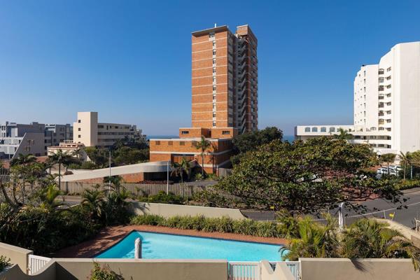 This apartment is in a sought-after apartment complex which is a street away from the beach. Located on the middle floor which allows ...