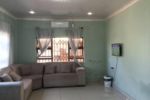 This property consist of two bedroom,one bathroom,big lounge and the kitchen.
It is ...