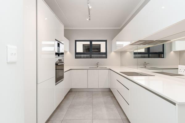 This is your chance to secure a modern, sophisticated 3 bedroom at the Village for under ...