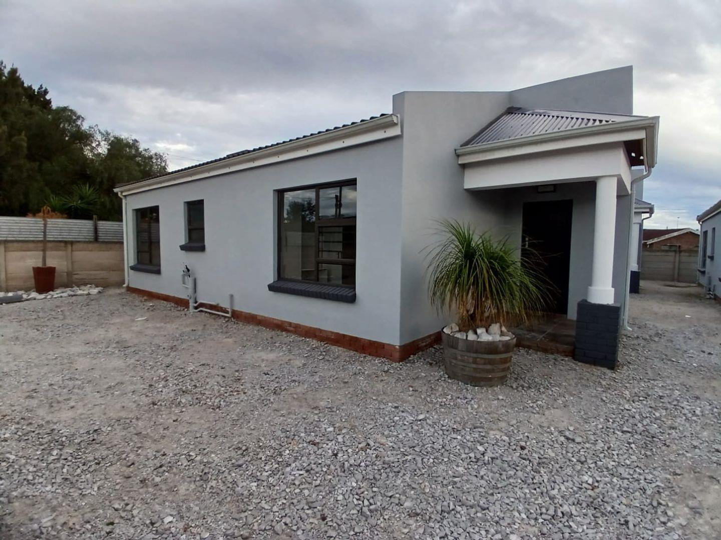 Windsor Park, Despatch Property Property and houses to rent in