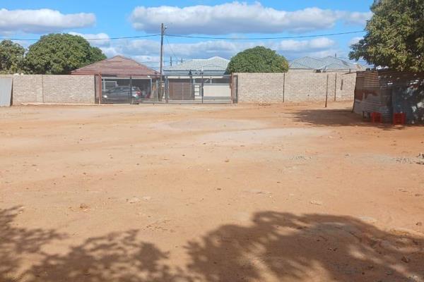 This piece of land presents a great opportunity for business development.
It comes with a durawall fenced all around and beautiful ...