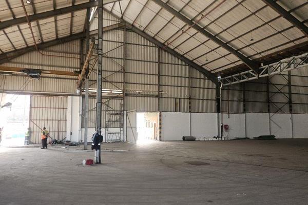 Warehouse Available for Lease in Mobeni  ,2098 South Coast  

This 1800m2 warehouse comprises off the following:

Storage:   6-meter ...