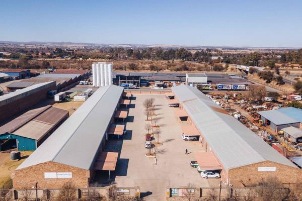 Exclusive Mandate

Seize the chance to invest in a highly profitable, multi-tenanted industrial complex, strategically located in the ...