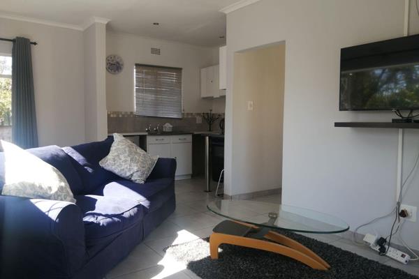 Fully furnished, fixed utility of R 500.
Ideal for a person working in Randburg, that ...