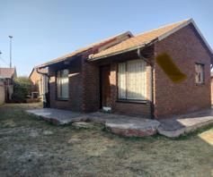 House for sale in Tsakane Ext 8