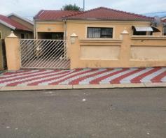 House for sale in Madadeni A