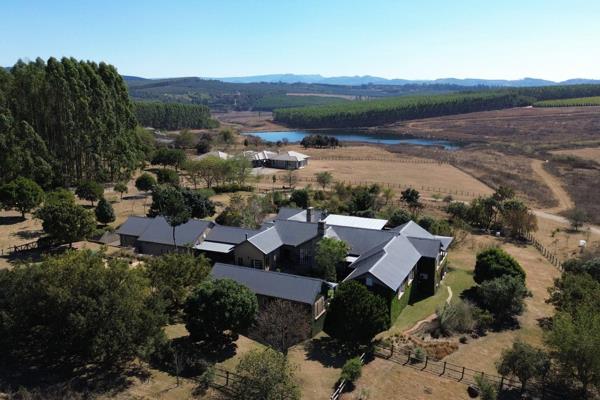 Exquisite Estate Living: A Serene Retreat Near White River
Location: White River, Mpumalanga
Nestled amidst the lush landscapes of the Lowveld, this remarkable property offers a harmonious blend of natural beauty and modern ...