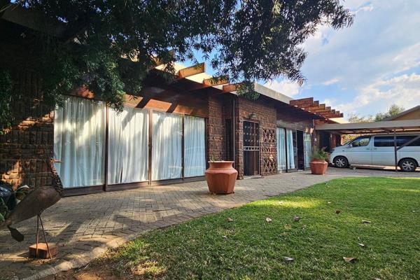 3 BEDROOM FAMILY HOME IN DORANDIA, PRETORIA NORTH FOR SALE

3 Bedroom Family Home In Dorandia, Pretoria North For Sale

Property ...