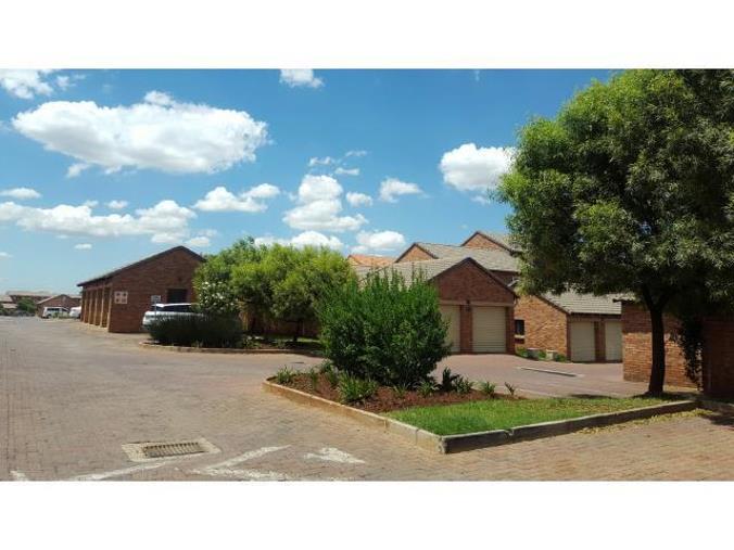 2 Bedroom Apartment / Flat for Sale in Eco Park Estate
