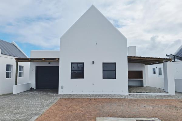 Newly Built 3 Bedroom Home For Sale

This newly built home is new on the market. It is ...