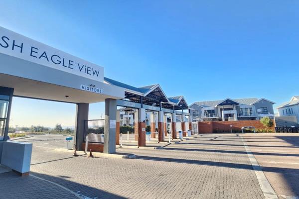 Discover a haven of comfort and style in this top-floor, 92sqm apartment at Fish Eagle ...