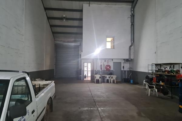 274m2 Industrial Warehouse To Let in Asla Park, Strand.
Price: R18970 + vat.
Situated ...