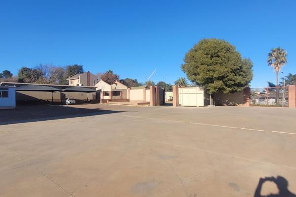 Located at 8 Vlei Street, Glen Marais, Kempton Park

Ideal for a hardware store, this ...