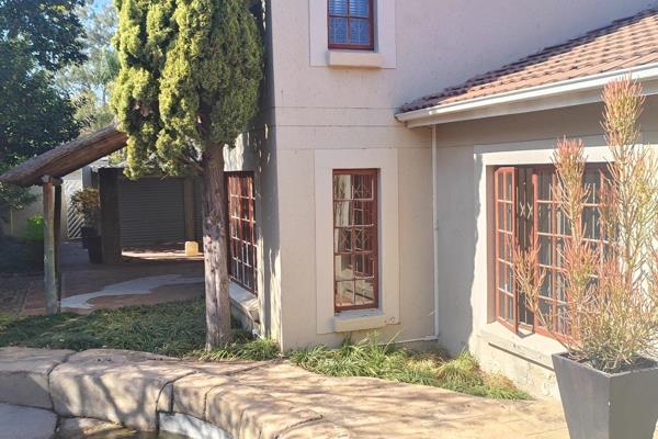 Offers to be considered from One Million Six Hundred
Repossessed 3 Bedroom House in well developed secured estate in Witkoppen. 
No ...