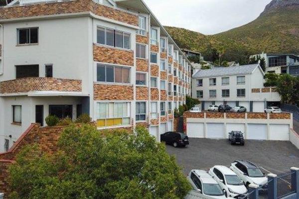 **Find Your Ideal Space– Only R 450,000!**

In high demand and rare to find on Cape Town’s Atlantic Seaboard, this 19 m&#178; garage ...