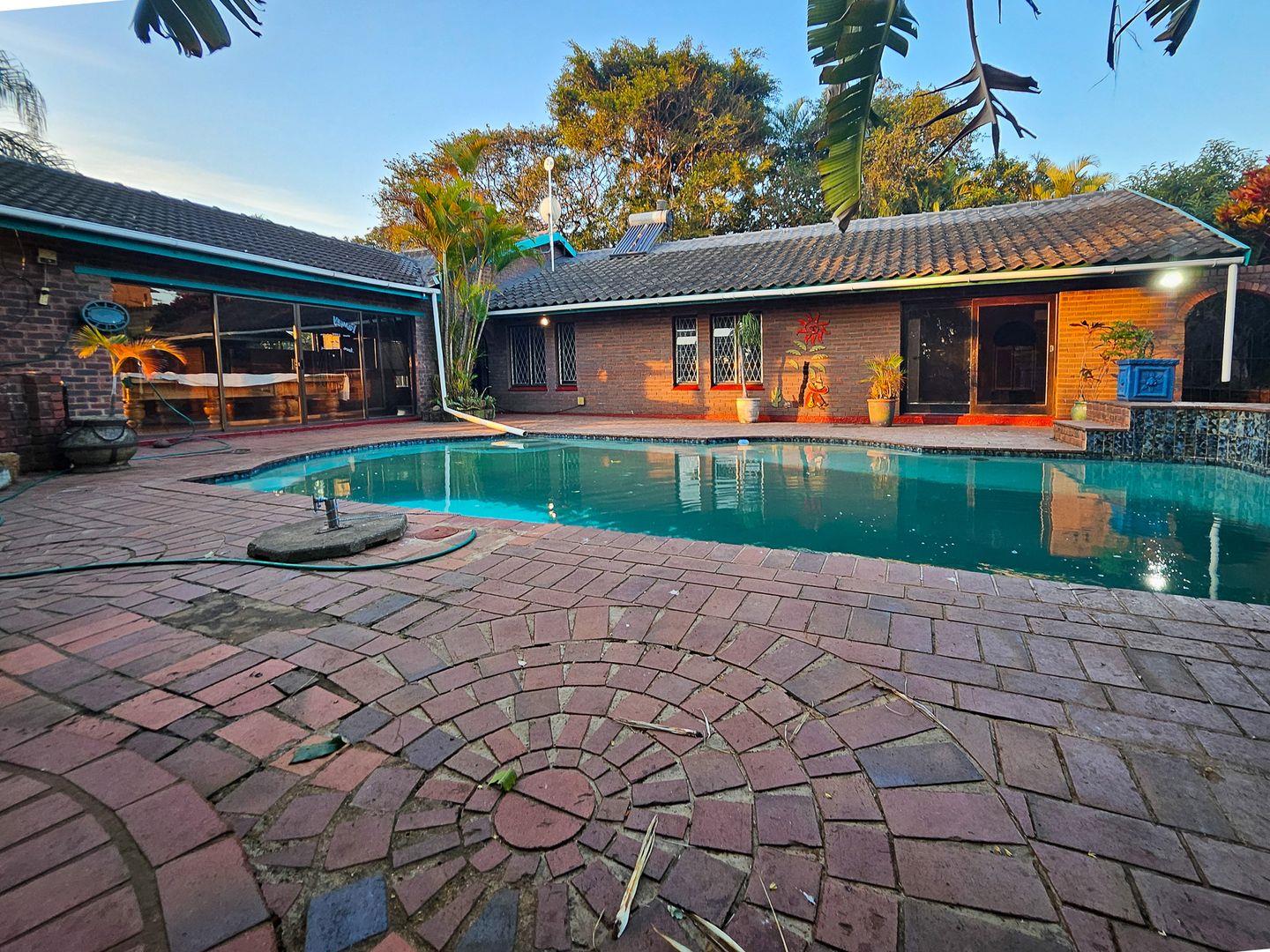 4 Bedroom House for sale in St Winifreds P24112435814