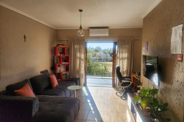 Come and view this beautiful apartment in the lovely Nottinghill Park Randpark ...