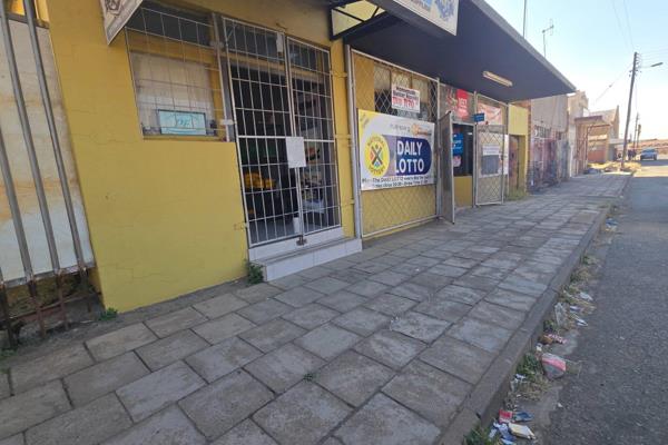 Commercial  building for sale in Ladysmith
There are two businesses currently being operated with separate entrances.
The owner is ...