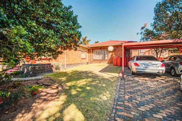 This well loved and lovely 5 bedroom, 3 bathroom home is designed for a large family or ...